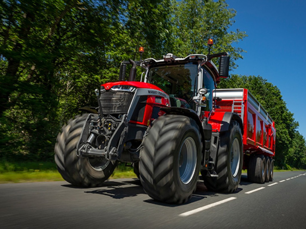 Solsteer Massey 8S 21>