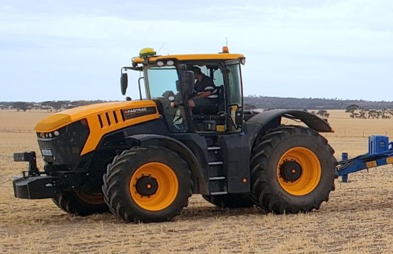 AgraGPS - JCB- 8XXX AND 4XXX