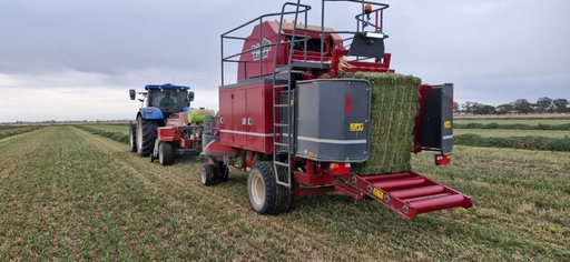 [Wei-Wei-16362] Weighay KIT - MF1842 W/Mounted Bale Baron